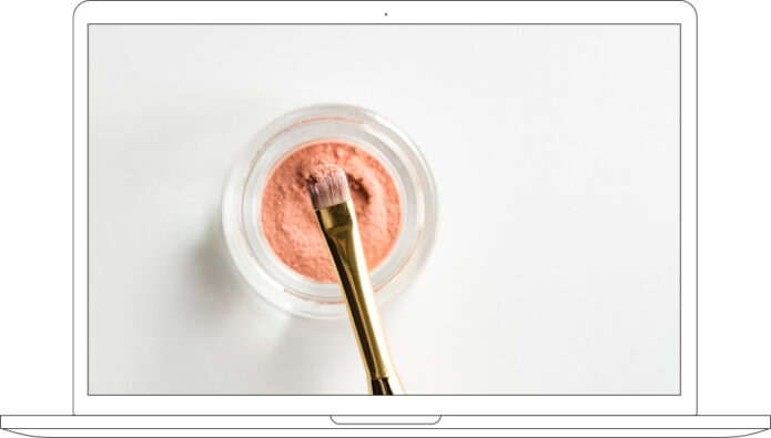 d03-Mockup-Laptop-Big.jpg